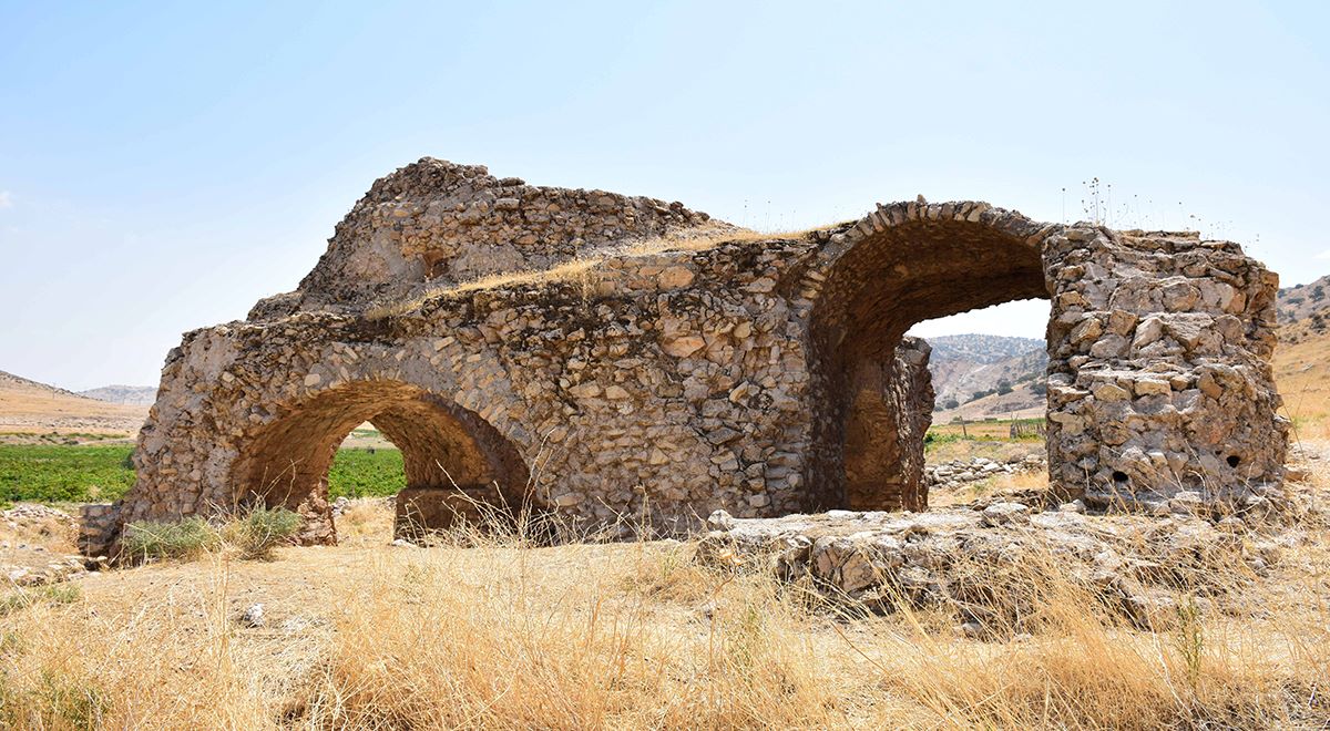 آتشکده سیاهگل ایوان